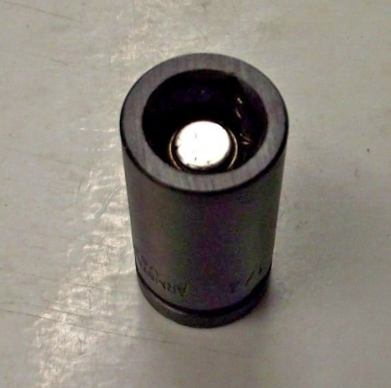 Armstrong 19-086 3/8″ Drive 6 Point 1/2″ Magnetic Power Socket USA Online