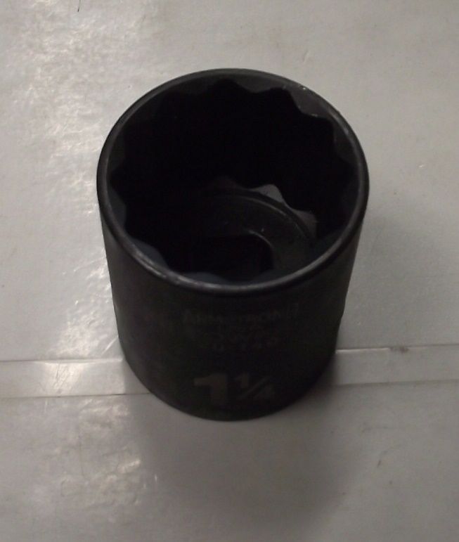 Armstrong 20-140 1-1/4″ 12 Point 1/2″ Drive SAE Socket USA Online Sale