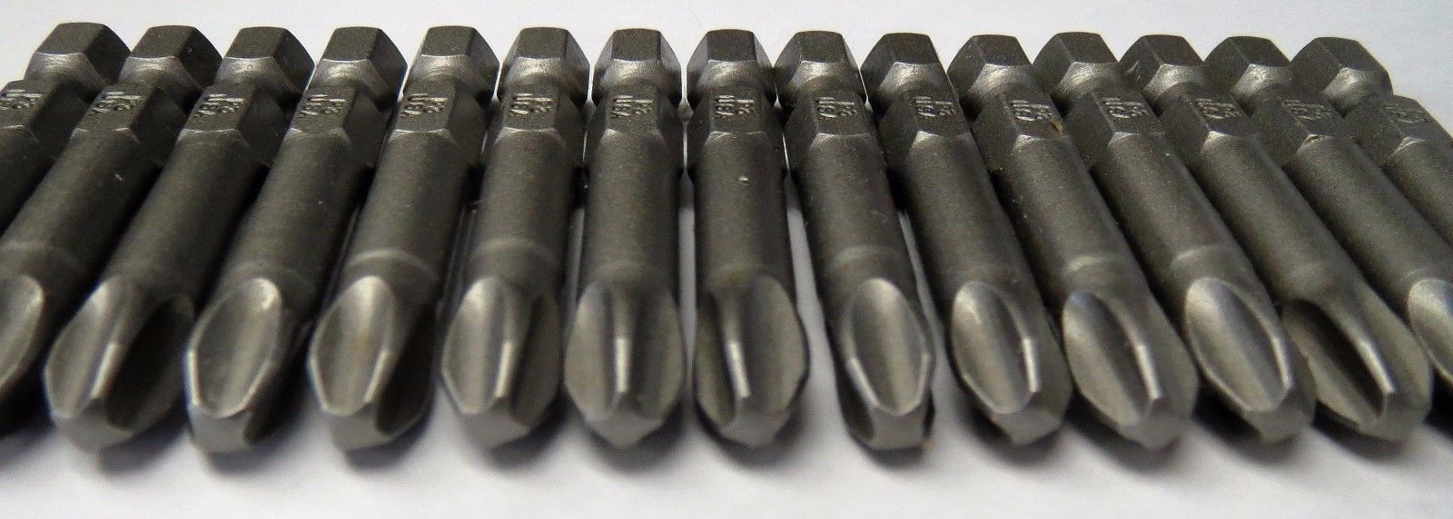Bosch 327362 #3 Phillips 2″ Screw Tips 15pcs. USA Fashion